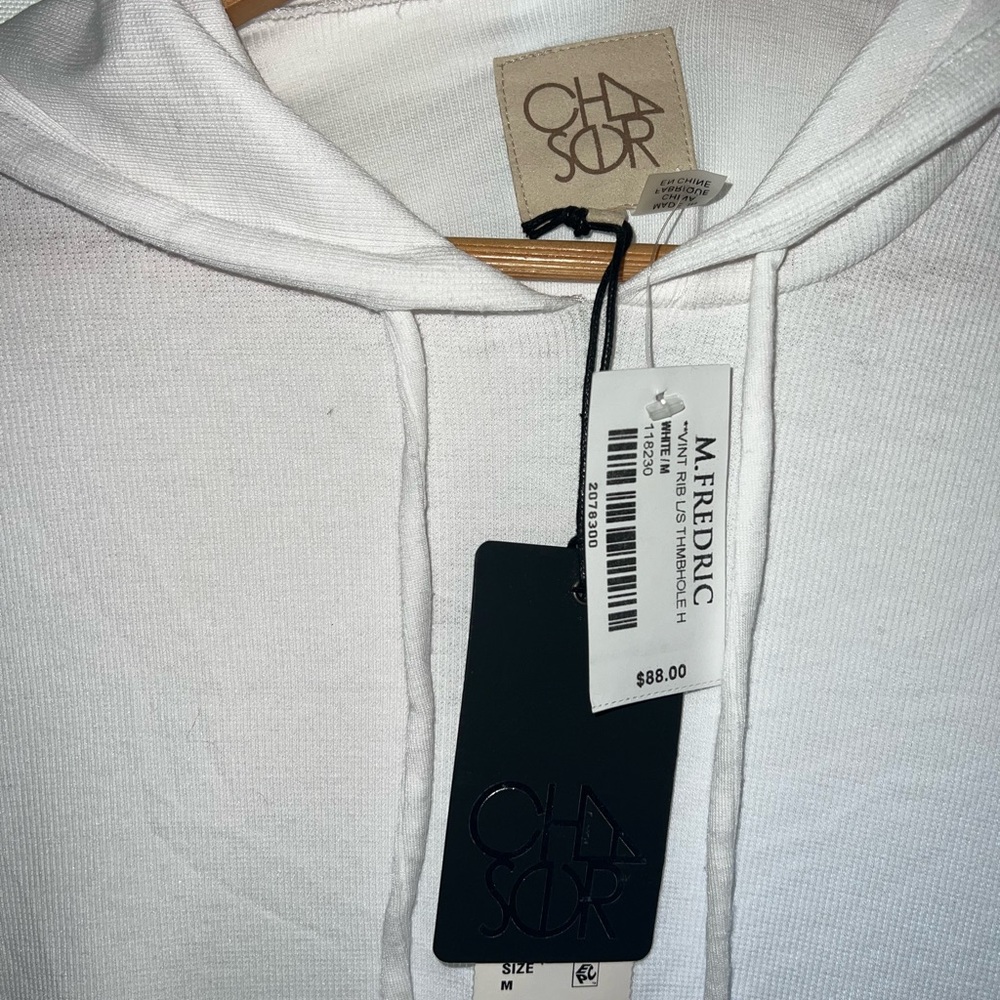 Women’s White Hoodie with thin breathable materials - Picture 3 of 3